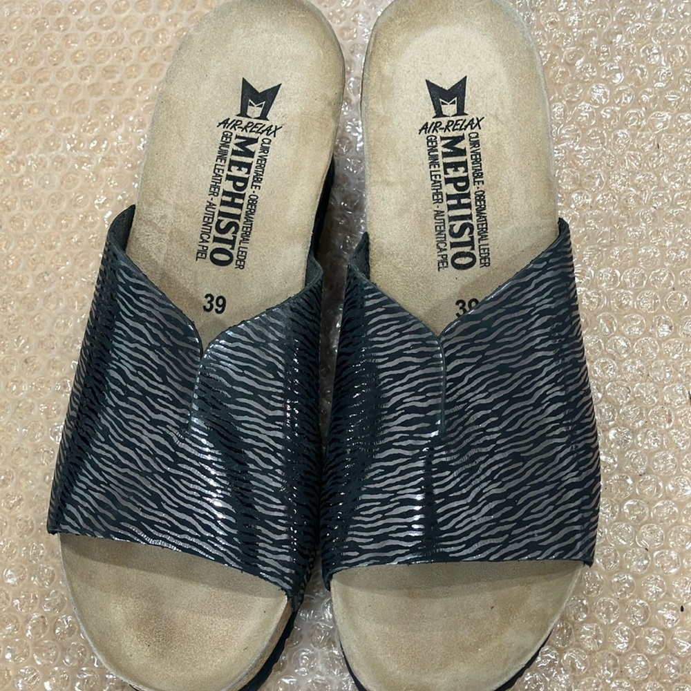 Mephisto Lisane slide Women's Zebra Print Sandals - Black
